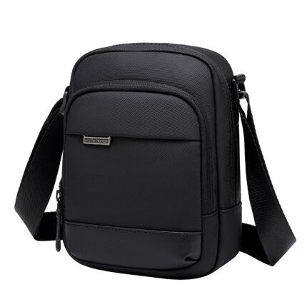 Arctic Hunter LXB00947